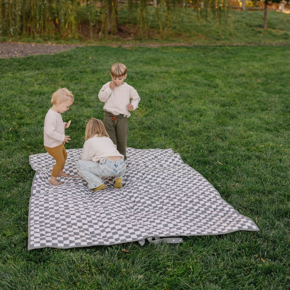 Checker Pepper Picnic Blanket