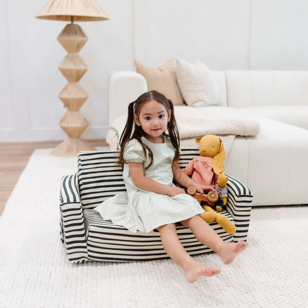 Bold Stripe Play Couch Cover