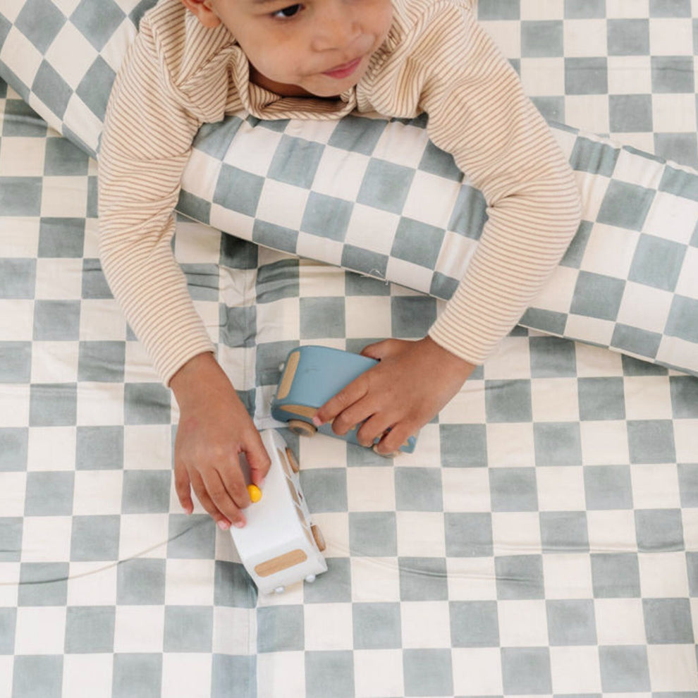 Checker Matcha Mat