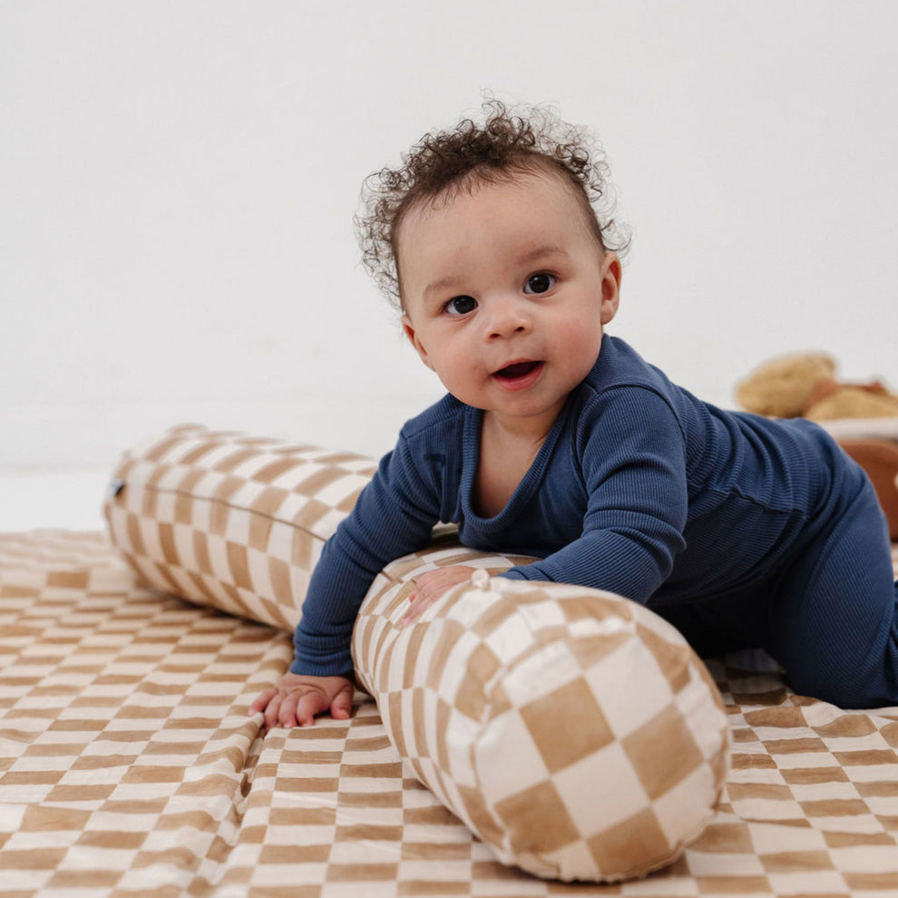 Checker Toffee Support Pillow